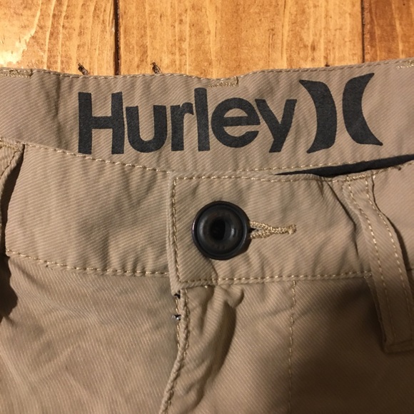 Hurley Shorts - Picture 2 of 4